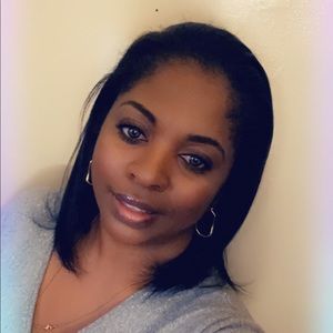 Meet your Posher, Carmel